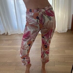 Tropical Print Cropped Pants